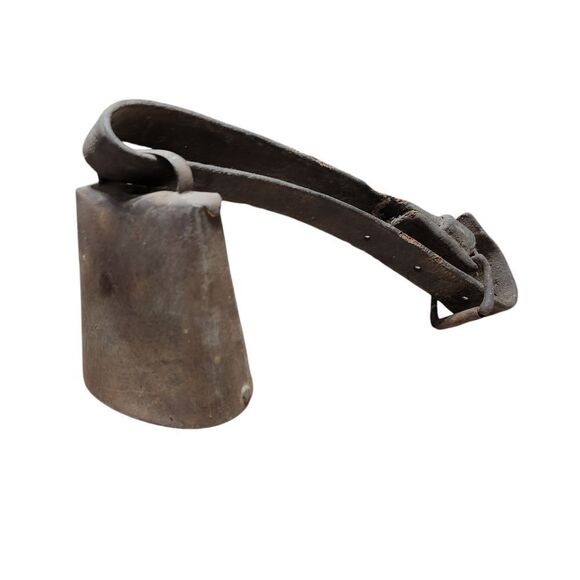 Antique 4 Inch Iron Cowbell on Leather Strap with Buckle No Clapper Farmhouse - Picture 1 of 9